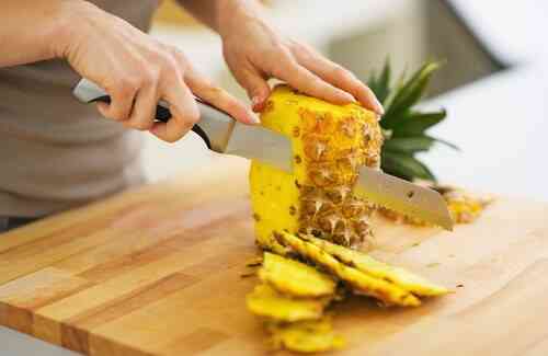 Spis ananas for å gå ned i vekt og bli kvitt giftstoffer Spis ananas for å gå ned i vekt og bli kvitt giftstoffer