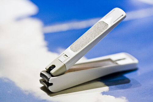 Neglsopp kan smitte ved bruk av neglklipper