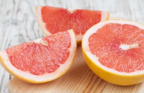 Gå enkelt ned i vekt med grapefrukt