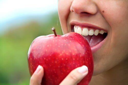 Bør du spise frukt etter middag?