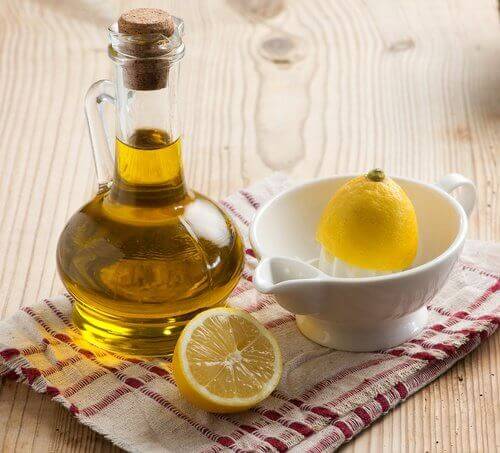 olivenolje og sitronsaft