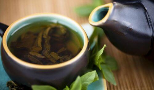 Helbredende rens med grønn te, sitron og stevia