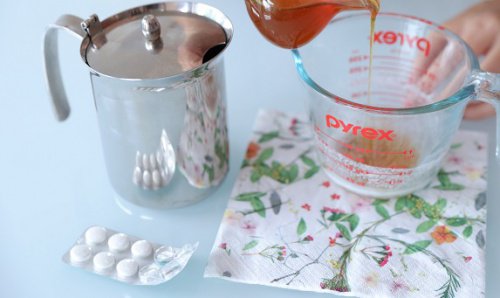 Vakker hud med peeling av aspirin