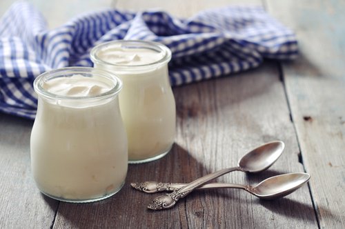 Slik lager du hjemmelaget yoghurt