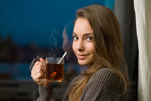 Bli kvitt søvnløshet med te av banan og kanel