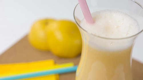 Juice med mango, cantaloupe melon, appelsin og grapefrukt