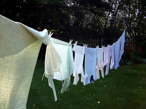 Enkle triks for å vaske klær