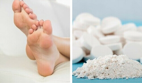 Bruk aspirin for å fjerne hard hud på føttene