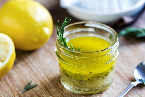 sitronsaft og olivenolje