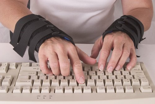 Øvelser og råd for karpaltunnelsyndrom