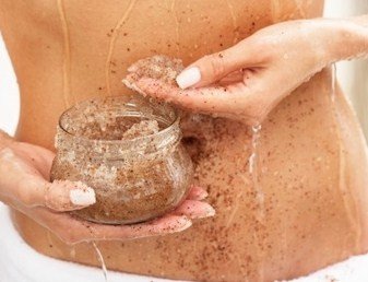 Foryngende peeling med druer og C-vitamin Foryngende peeling med druer og C-vitamin
