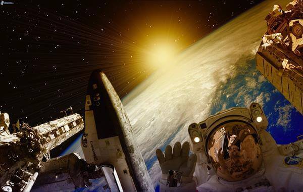 Mann i verdensrommet