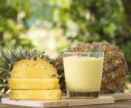 Ananas-smoothie