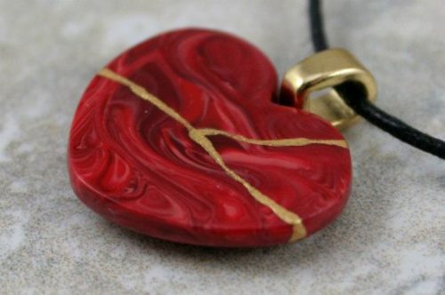 halskjede med hjerte