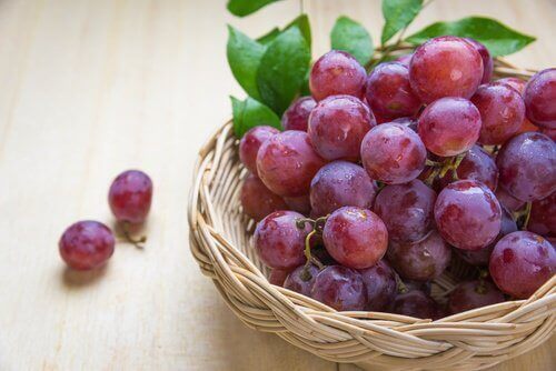 5 grunner til å spise blå druer