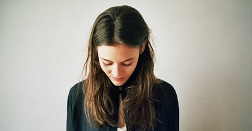 Kvinne med en besettende tanke