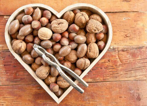 Nøtter med nøtteknekker