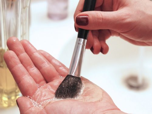 rengjore sminkeborster