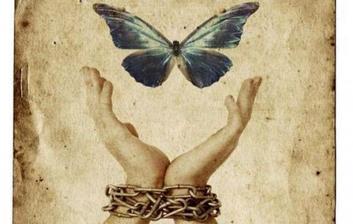 Lenkede hender og sommerfugl