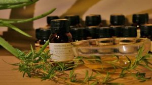 Slik bruker du eteriske oljer for muskler og ledd