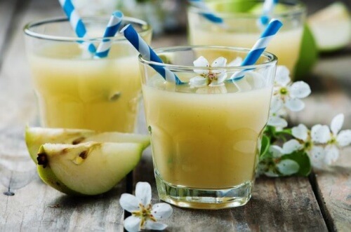 Smoothie med pære og banan