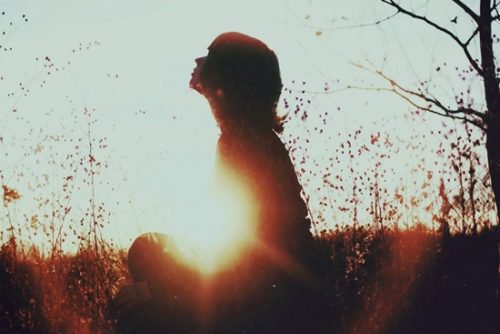 Å tilbringe tid alene betyr ikke at du rømmer fra verden