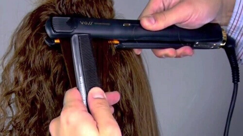 3 tips for å rette håret ditt uten å skade det