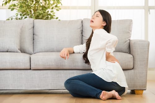 6 mulige grunner til at du har smerter i ryggen