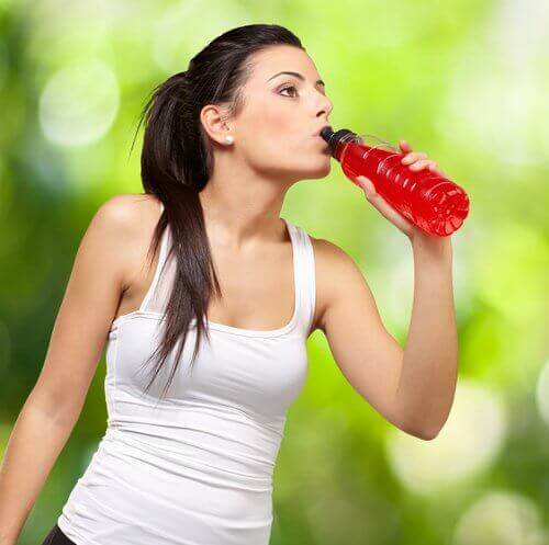 Energidrikker eller drikker med elektrolytter