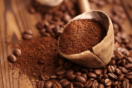 Kaffe for å bli kvitt irriterende lukt i klesskapet