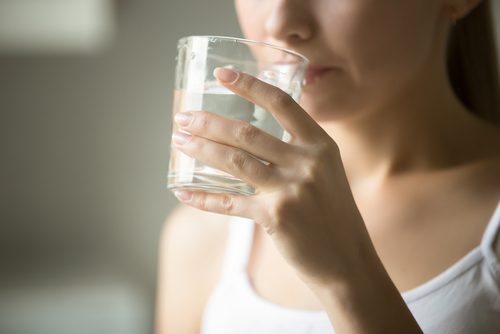 Lidelsene vi vil kunne kurere ved å drikke mer vann hver dag Lidelsene vi vil kunne kurere ved å drikke mer vann hver dag