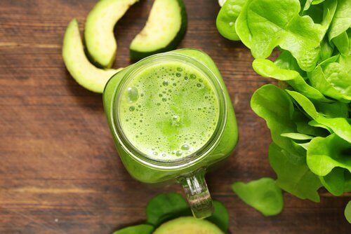 Grønn smoothie: unngå håravfall med forebyggende rensing
