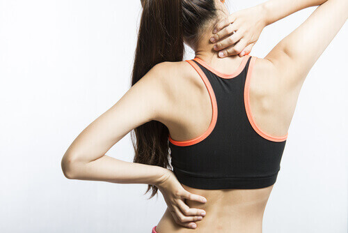 Vicks VapoRub er perfekt for lindring av muskel og ryggsmerter