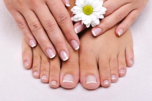 Naturlige behandlinger for negleproblemer