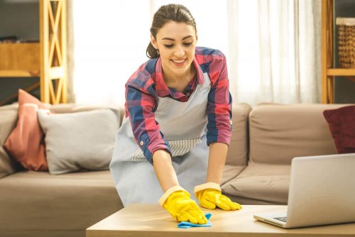 4 rengjøringstips for et skinnende hjem