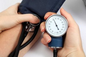 Fem naturlige remedier mot for høyt blodtrykk