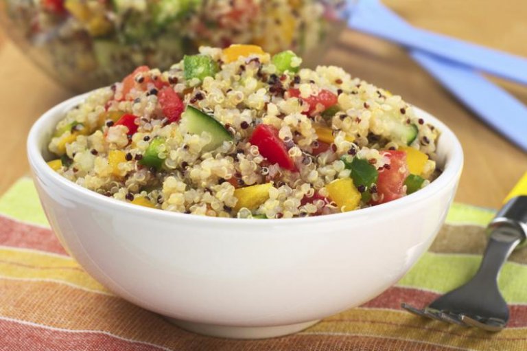 Quinoa Salat