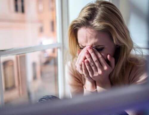 Trist kvinne