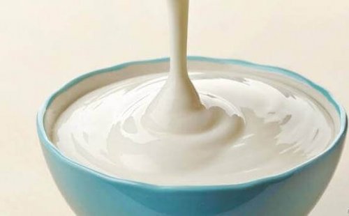 Naturlig yoghurt