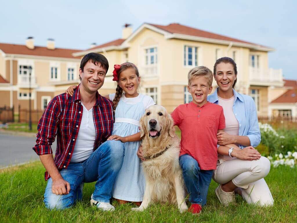 Hund og familie