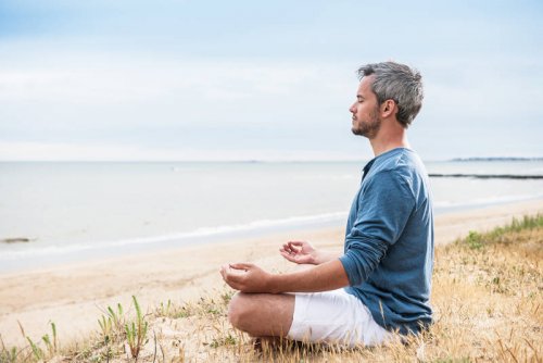 Yoga for å lindre ryggsmerter