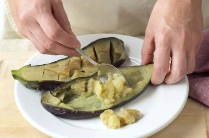 Aubergine