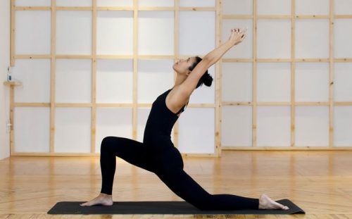 Yogastillinger