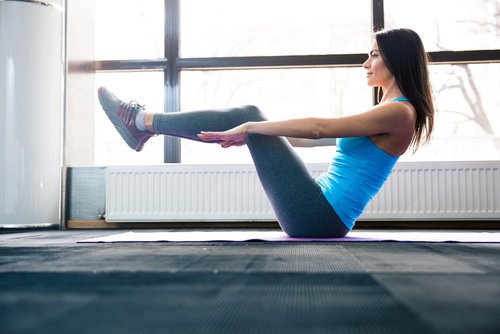 Seks gode tips for å tone magen din: Trener du på riktig måte?