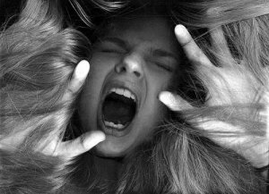 Unngå sinneutbrudd med nyttige teknikker