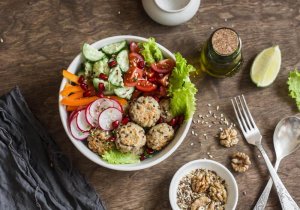 Vegansk oppskrift: Enkle quinoa- og kikertboller
