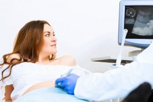 Triks for å finne ut av babyens kjønn hjemme