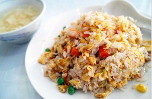 Kinesisk ris med kylling og honning