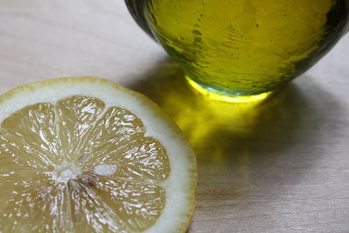 Enkle måter å rense nyrene på: olivenolje og sitron