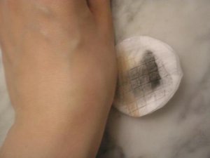 Lær å lage micellarvann hjemme: Det er flott for huden din!